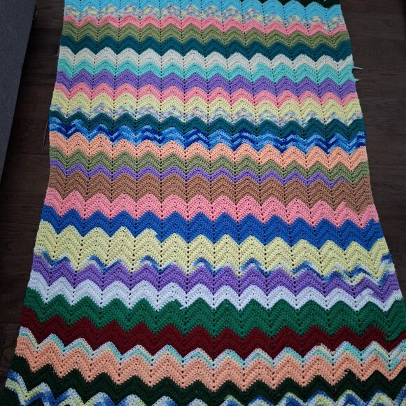 Hand Knit Crochet Multicolour Stripes Blanket - Picture 1 of 7